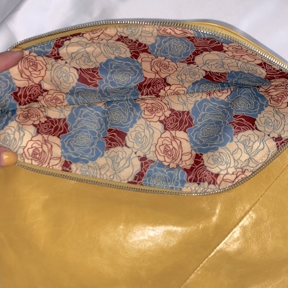 HOBO INTERNATIONAL - Picture 11 of 15